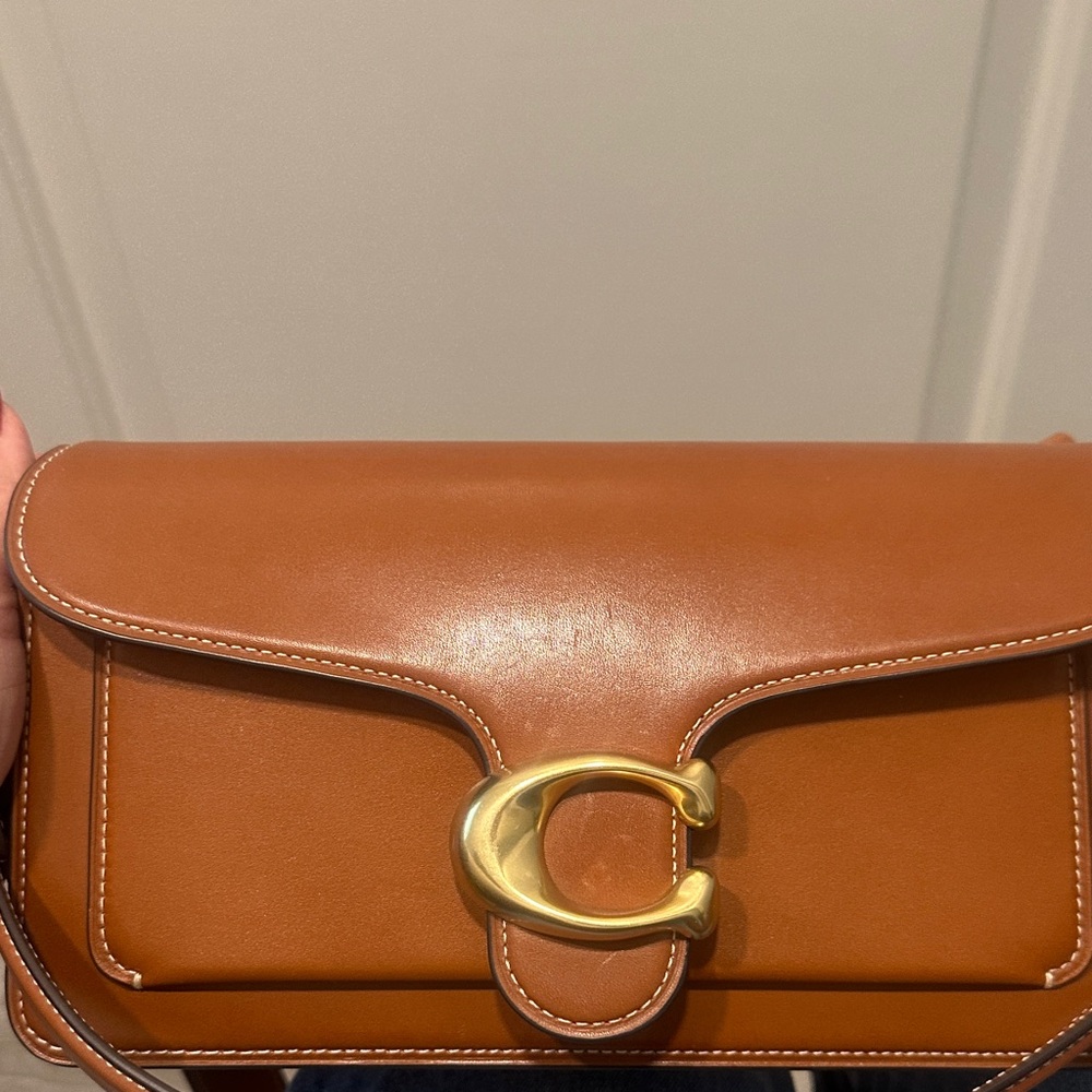Coach Brown Leather Crossbody with Gold Hardware - Picture 3 of 15
